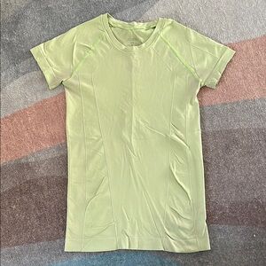 Oiselle Green Sports Tee small